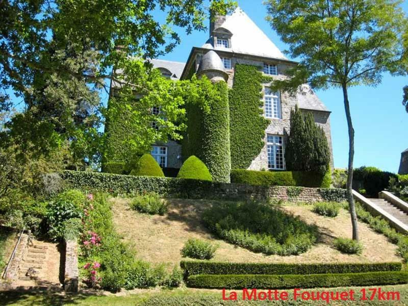 Bed and Breakfast Haras de La Croix d'Argent à Saint-Sauveur-de-Carrouges Extérieur photo