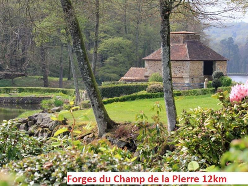 Bed and Breakfast Haras de La Croix d'Argent à Saint-Sauveur-de-Carrouges Extérieur photo